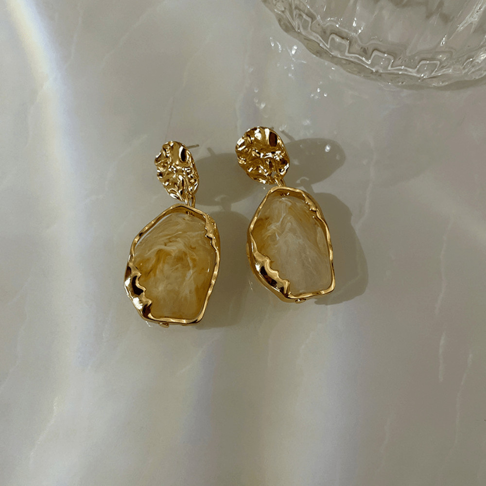 1 Pair Faux Jewelry Plastic Geometric Earring Antique Irregular Drop Earring Character Earrings Grommet