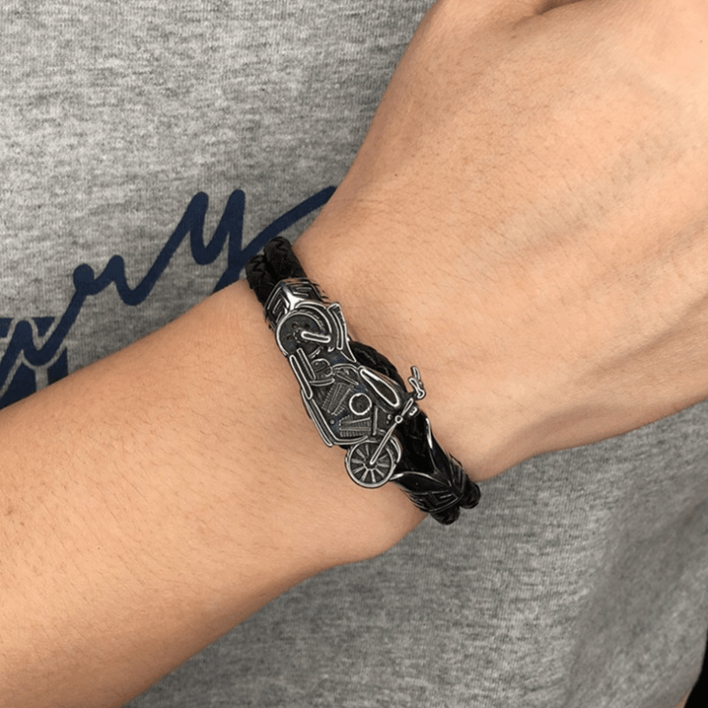 Vintage Distressed Metal Motorcycle Look Classic Black Double Layer Hand Braided Leather Bracelet Men's Bike Punk Jewelry