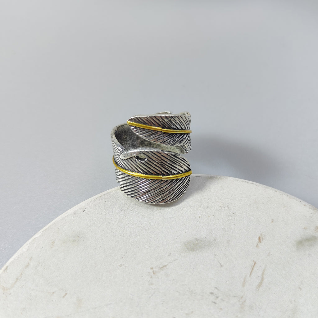 Vintage Style Feather Opening Band Finger Ring Party Commemorative Gift